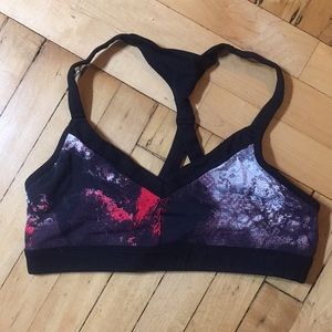 Alo yoga sports bra NWOT